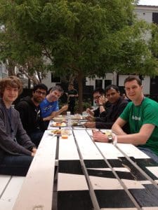Comiendo con mis padawans de Facebook