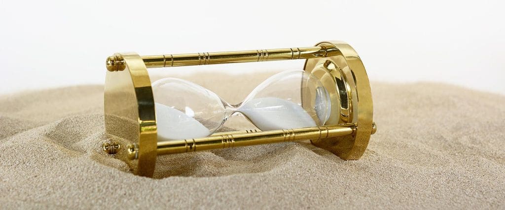 ¿Cómo funciona un normalizador de datos? 1 reloj de arena
