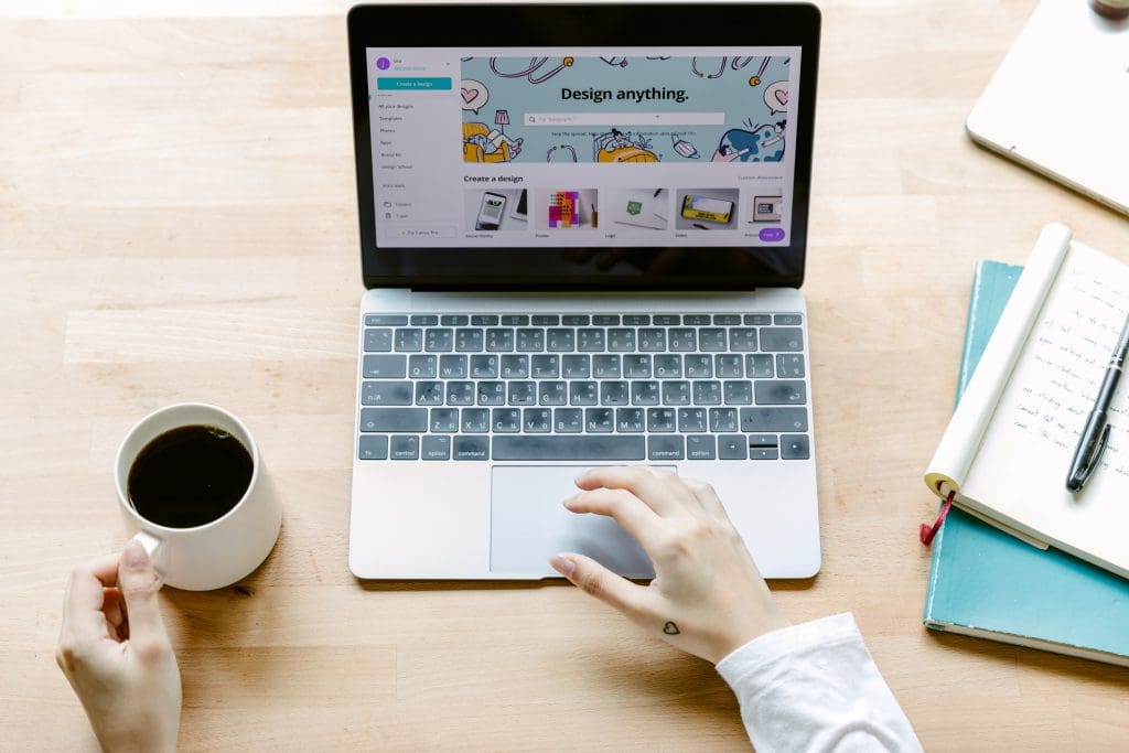 Con qué se desarrolla progressive web app