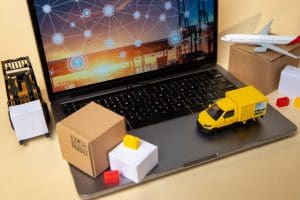 diseñar software escalable para empresas de envío 