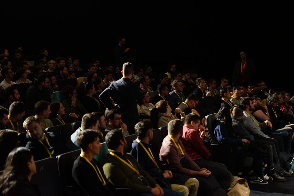 JSConf España 2025: El evento JavaScript más épico aterrizó en Madrid 37 JSConf
