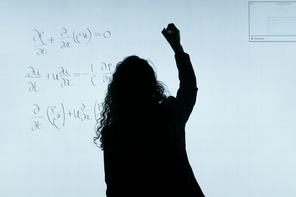 Número e: Claves y aplicaciones de la constante de Euler 1 número e