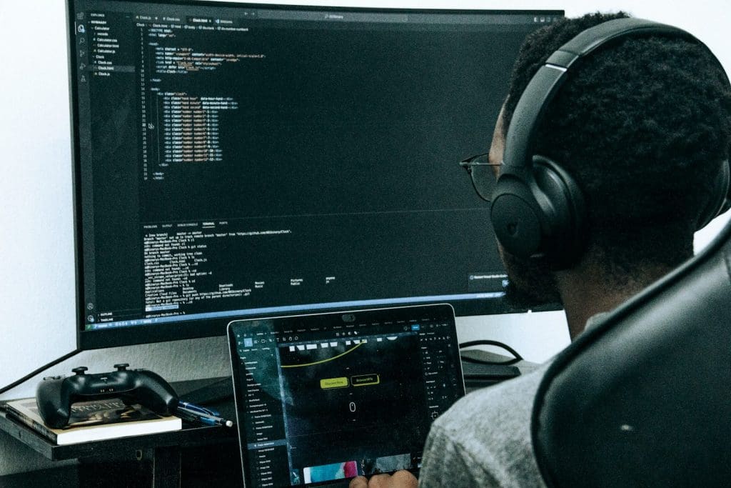 Programación asistida por IA: qué es, cómo funciona y por qué está transformando el desarrollo de software 1 programación asistida por IA
