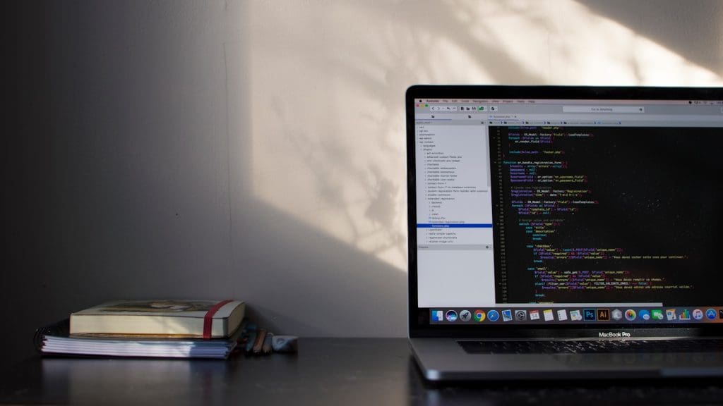 ¿Cómo crear una página web en HTML paso a paso? 1 crear una página web en HTML