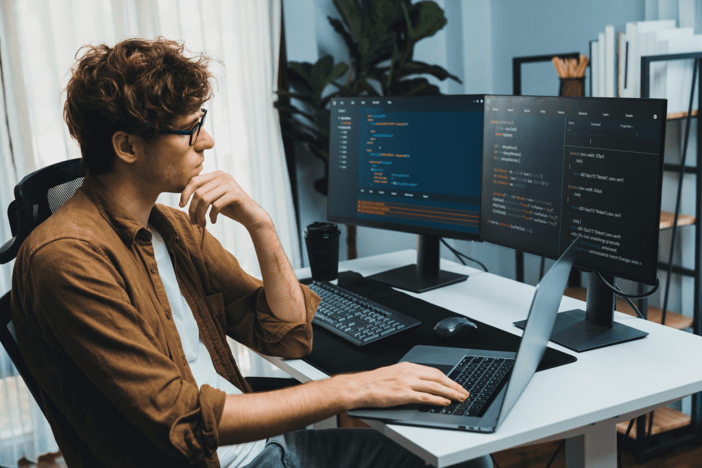 ArgoCD vs FluxCD: Guía práctica para elegir la mejor herramienta GitOps 1 ArgoCD vs FluxCD