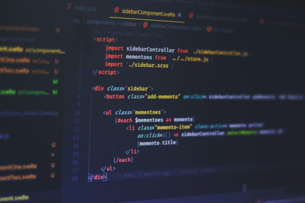 Algoritmos Corporativos Propios: Innovación y competitividad empresarial 1 Algoritmos Corporativos Propios